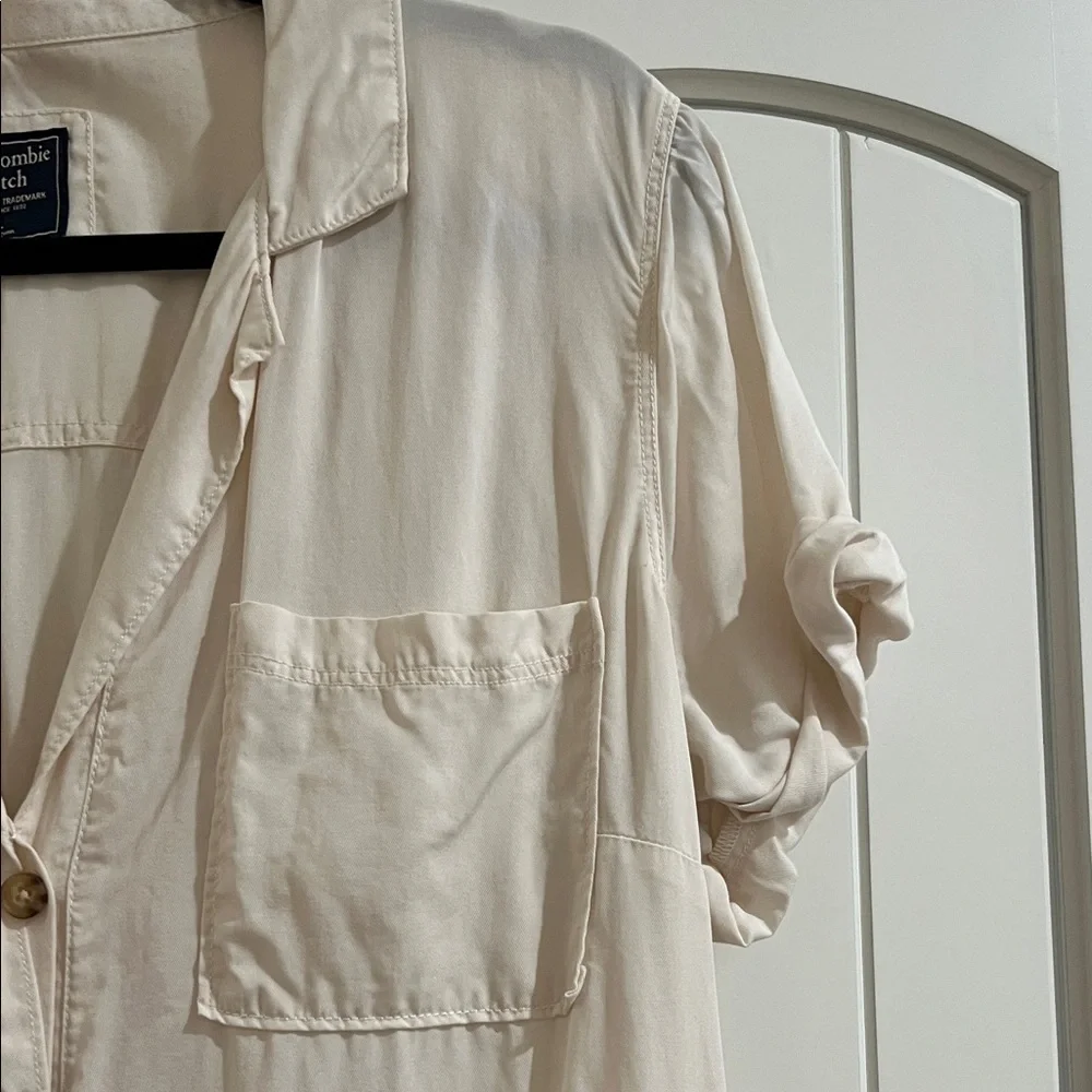 Abercrombie & Fitch Off-White Button-Up Shirt - Picture 4 of 8